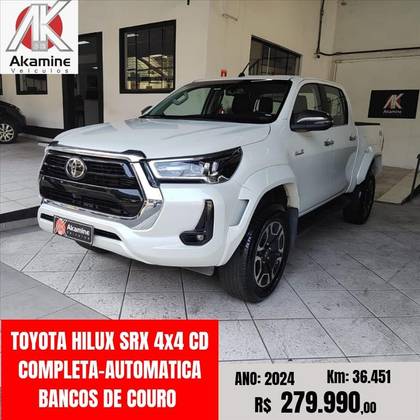 TOYOTA HILUX 2.8 D-4D TURBO DIESEL CD SRX PLUS 4X4 AUTOMÁTICO